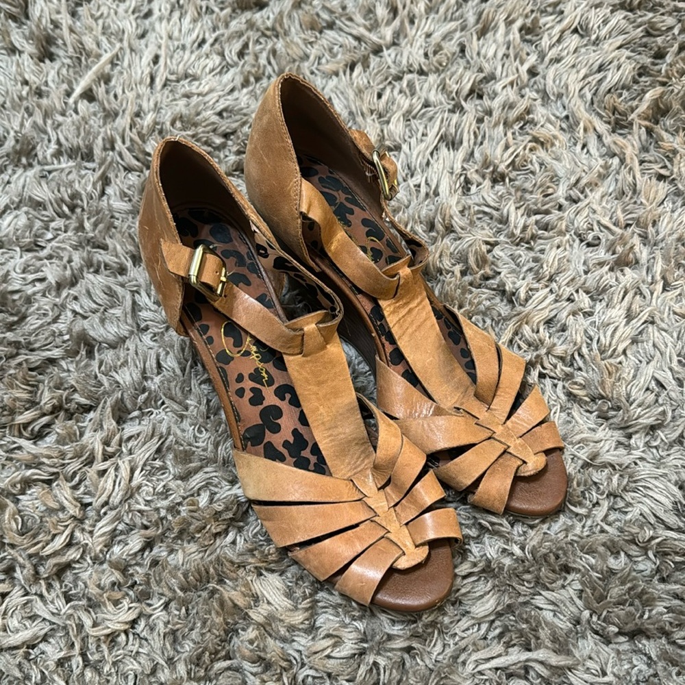 Jessica Simpson Wedges